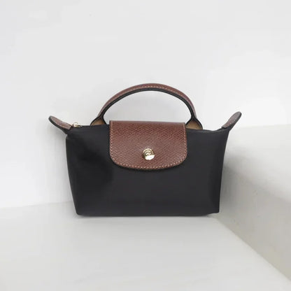 Compact Stylish Purse for Daily Basics