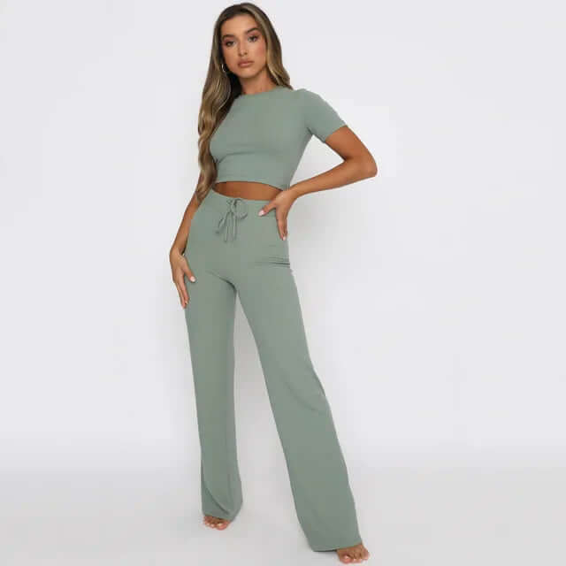 Loose Fit Wide Leg Women's Trousers - Luxivelle
