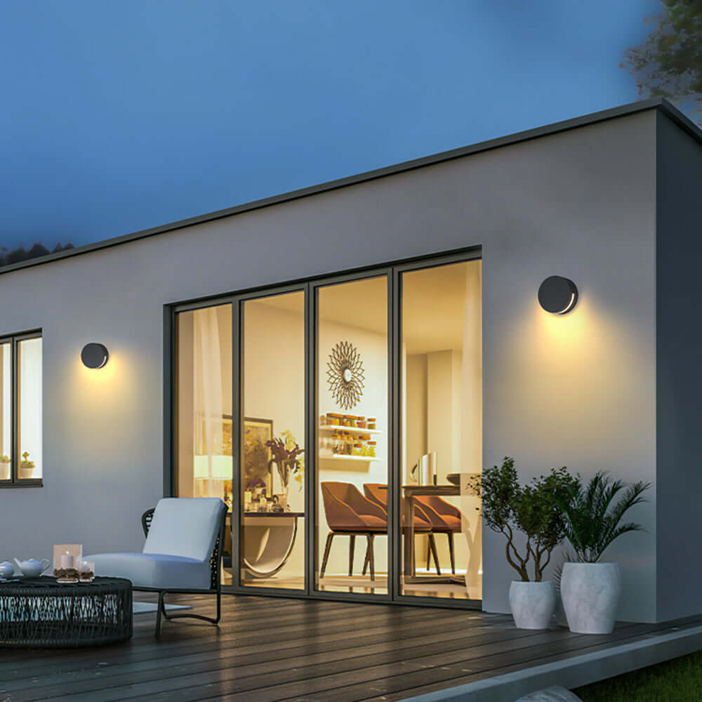 Weatherproof Outdoor LED Wall Lamp