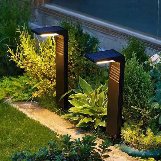 Bright Outdoor Solar Powered Lamp, 4W Warm White - Luxivelle