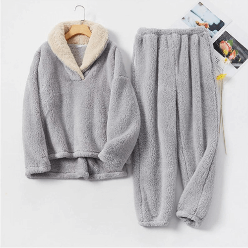 Soft Women's Fleece Pajama Set