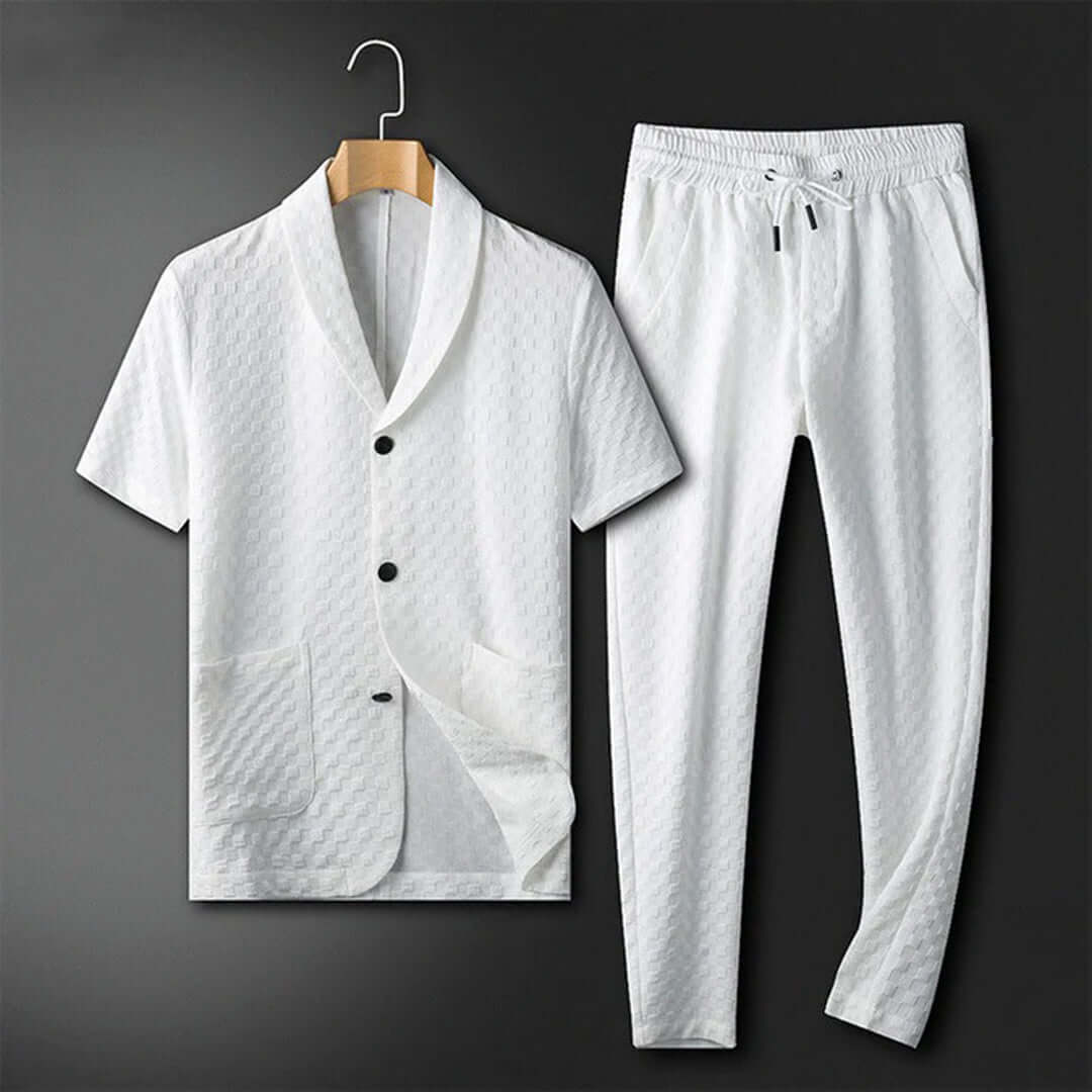 Relaxed Fit Summer Outfit - Comfortable & Chic