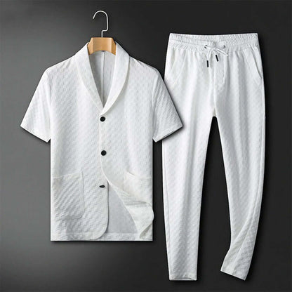 Relaxed Fit Summer Outfit - Comfortable & Chic