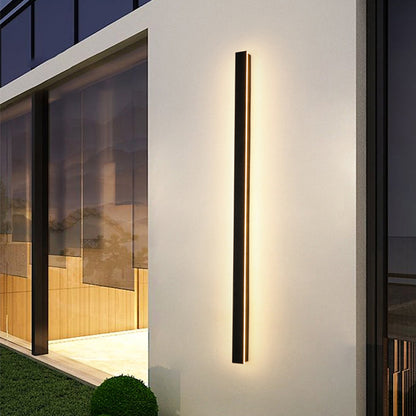 Weatherproof Outdoor LED Wall Lamp – Slim Modern Style