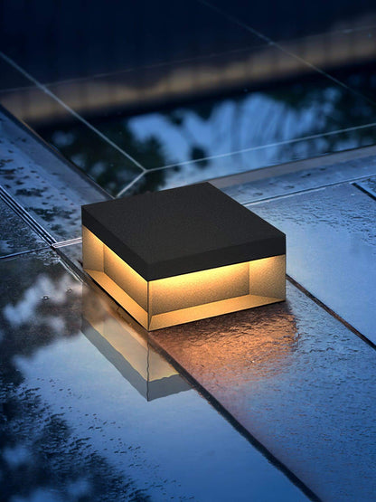 Waterproof Garden Post Lamp - Durable Outdoor Light