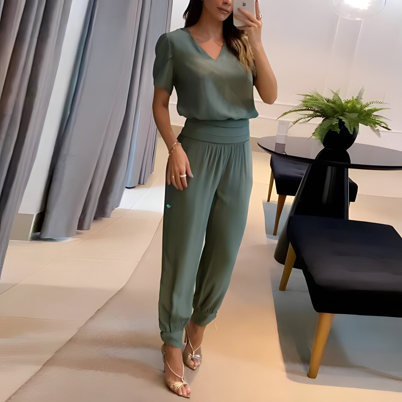 Fashionable 2-Piece Outfit Set