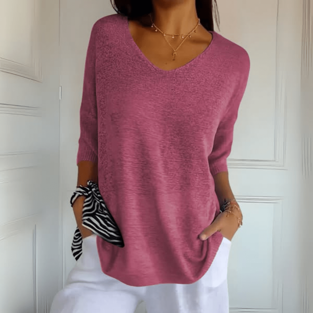 Isla | Knitted top with V-neck