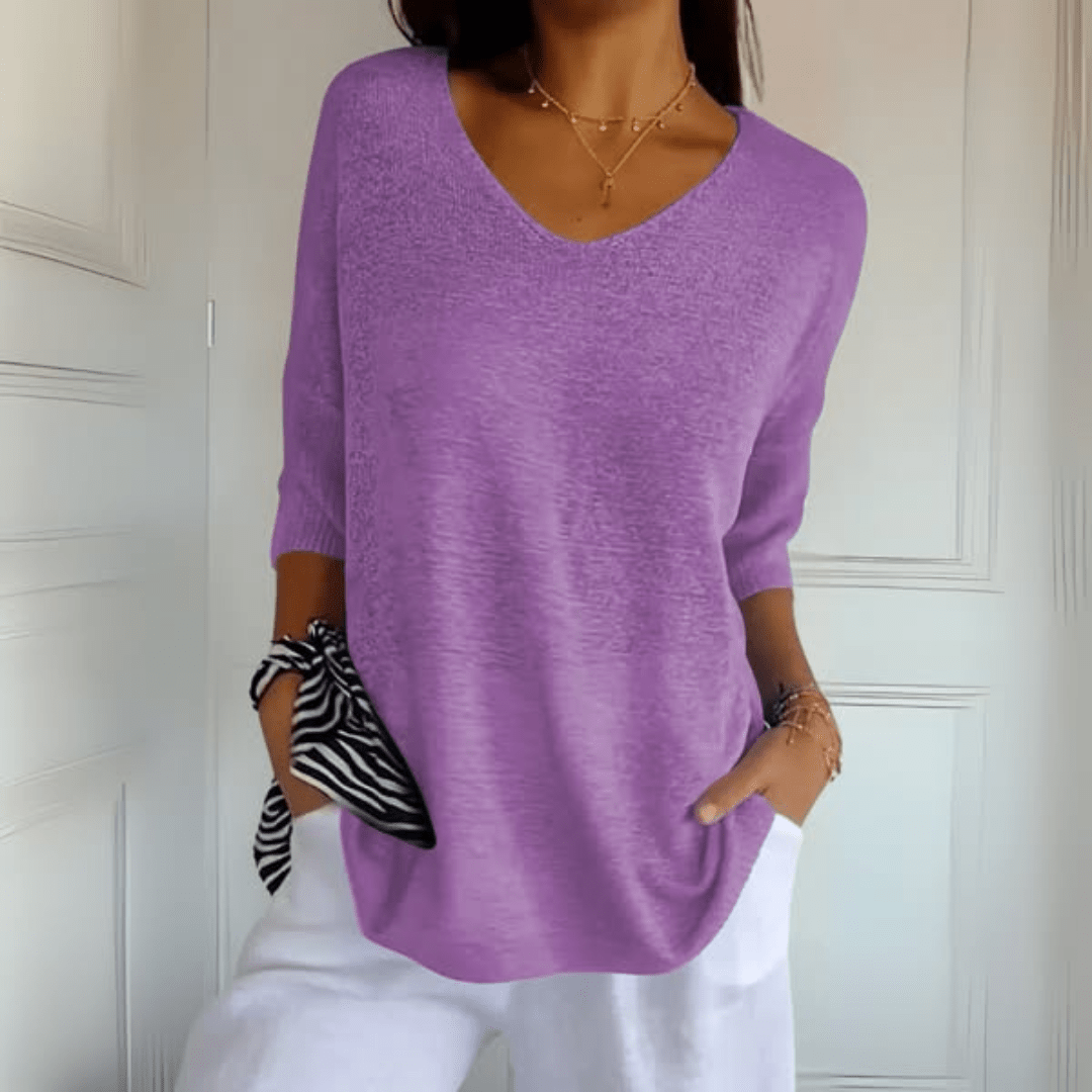 Isla | Knitted top with V-neck