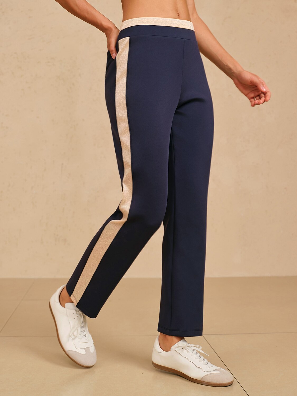 Comfortable 39 Inch Elastic Dark Blue Ankle Pants