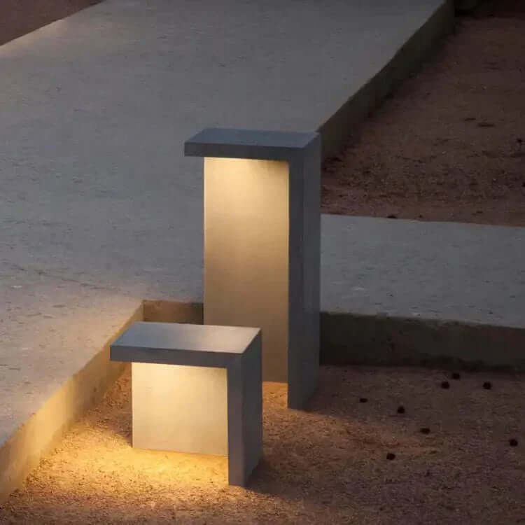Waterproof Solar Powered Garden Lamp