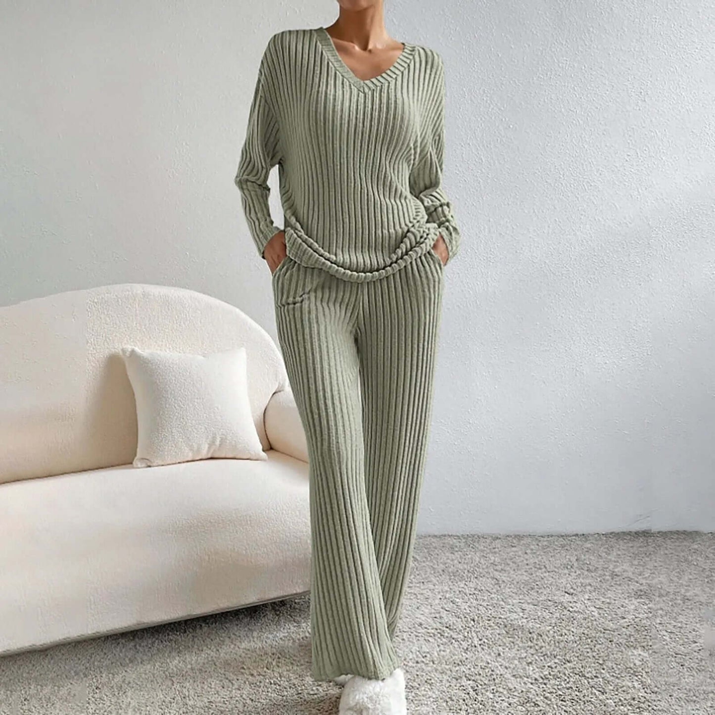 Soft Women's 2-Piece Pajama Set