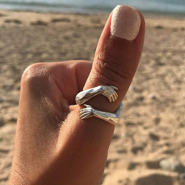 Elegant Sterling Silver Band Ring - Luxivelle