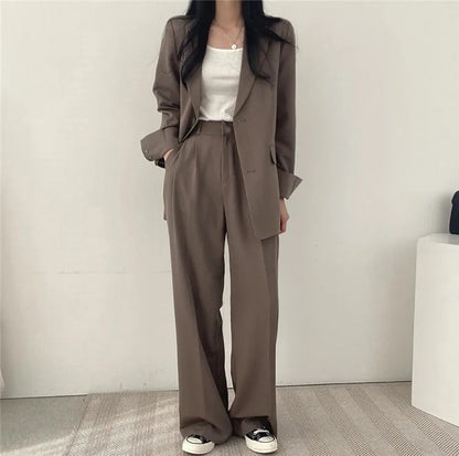 Ladies' Suit Jacket and Trousers Outfit