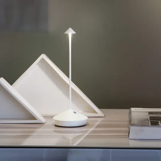 Bright Wireless Desk Lamp