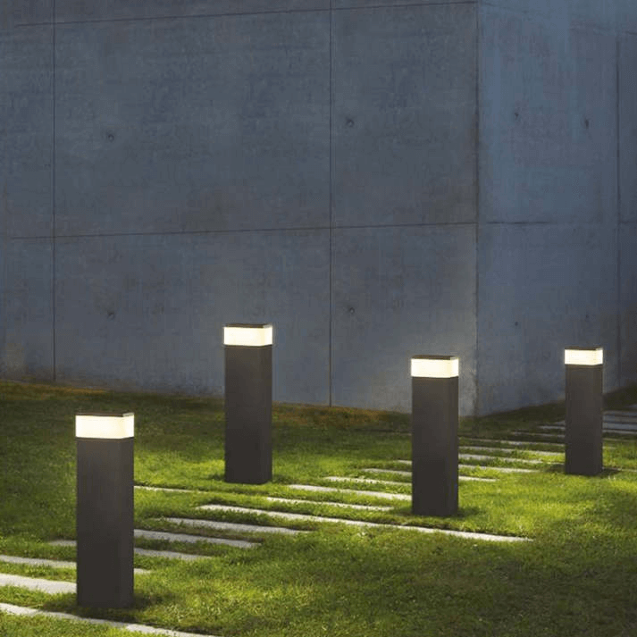 Outdoor Solar Powered Rectangular Lamp