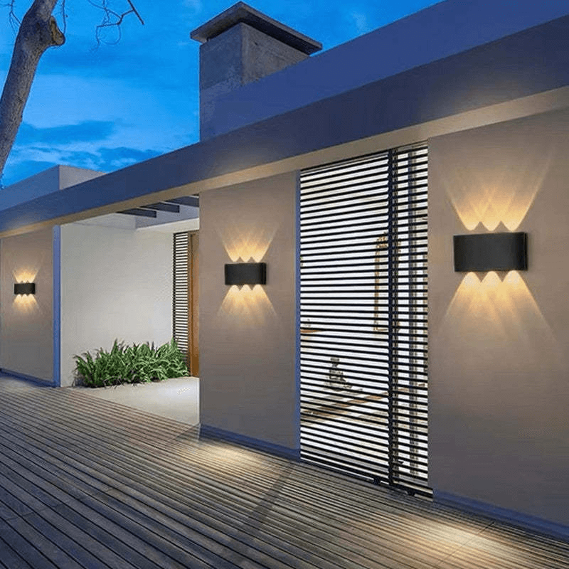 Contemporary LED Outdoor Wall Lamp