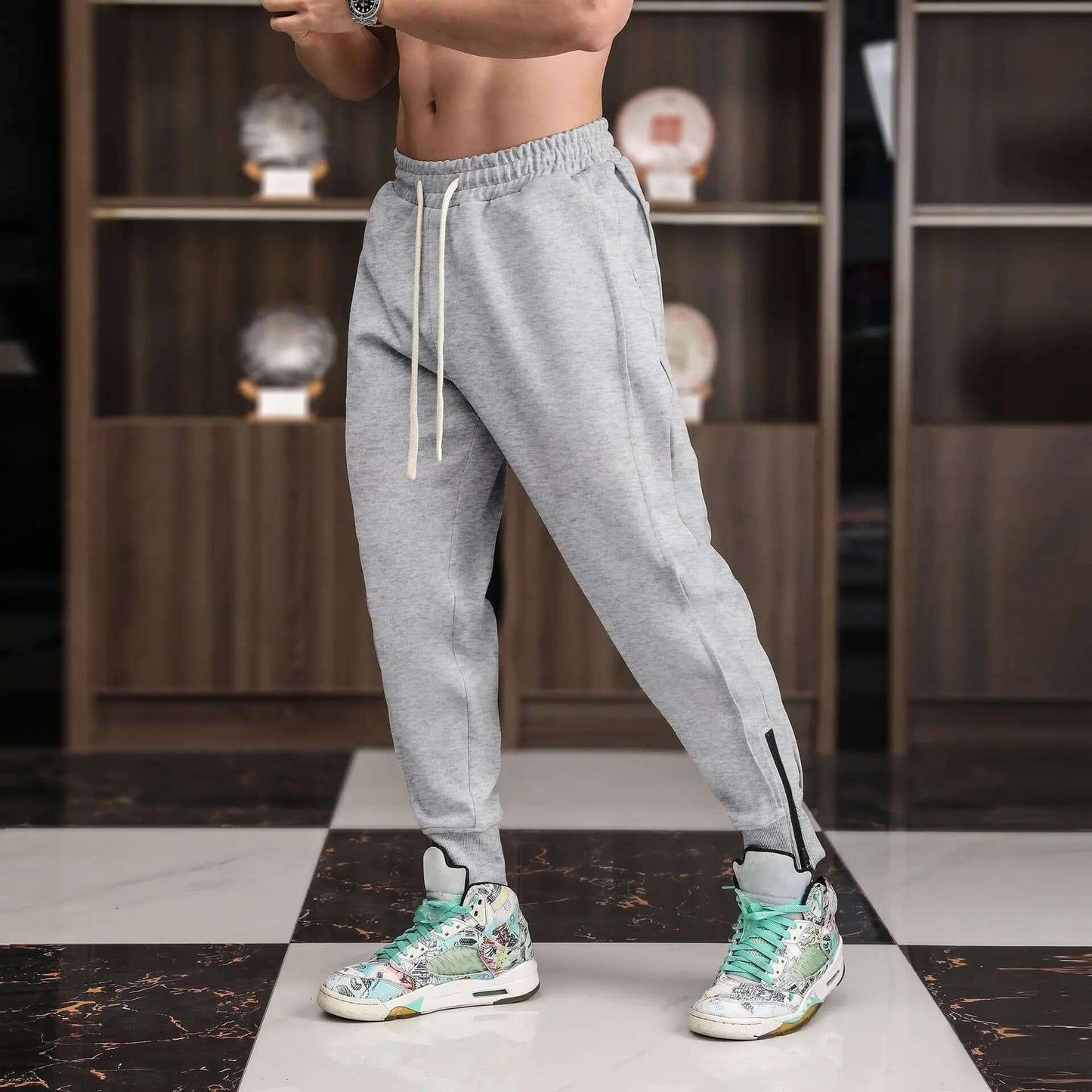 Relaxed Fit Men's Jogger Pants