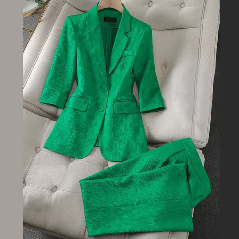 Classic 2 Piece Ladies Suit - Luxivelle