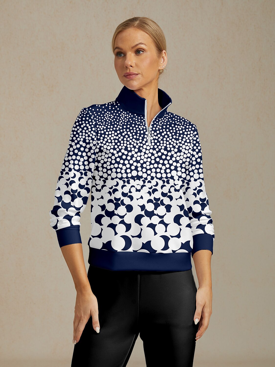 Performance Golf Fleece Sweatshirt - Luxivelle
