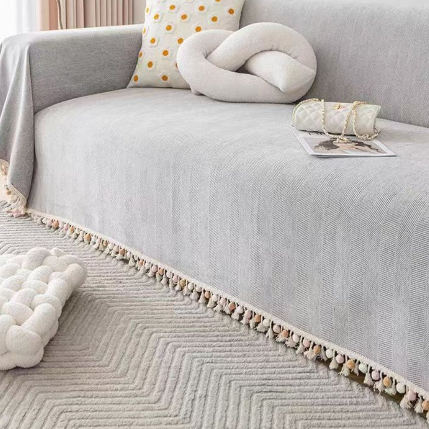 Cozy Dog Friendly Geometric Tassel Couch Cover - Luxivelle