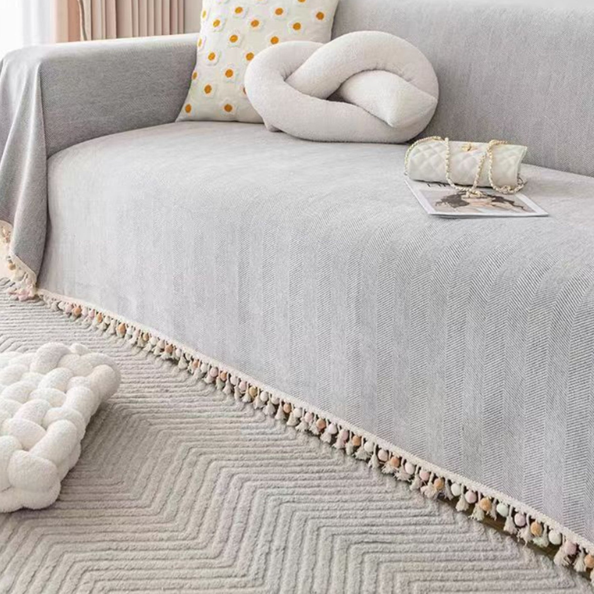 Cozy Dog Friendly Geometric Tassel Couch Cover - Luxivelle