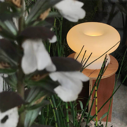 Stylish Metal Base Round Desk Lamp