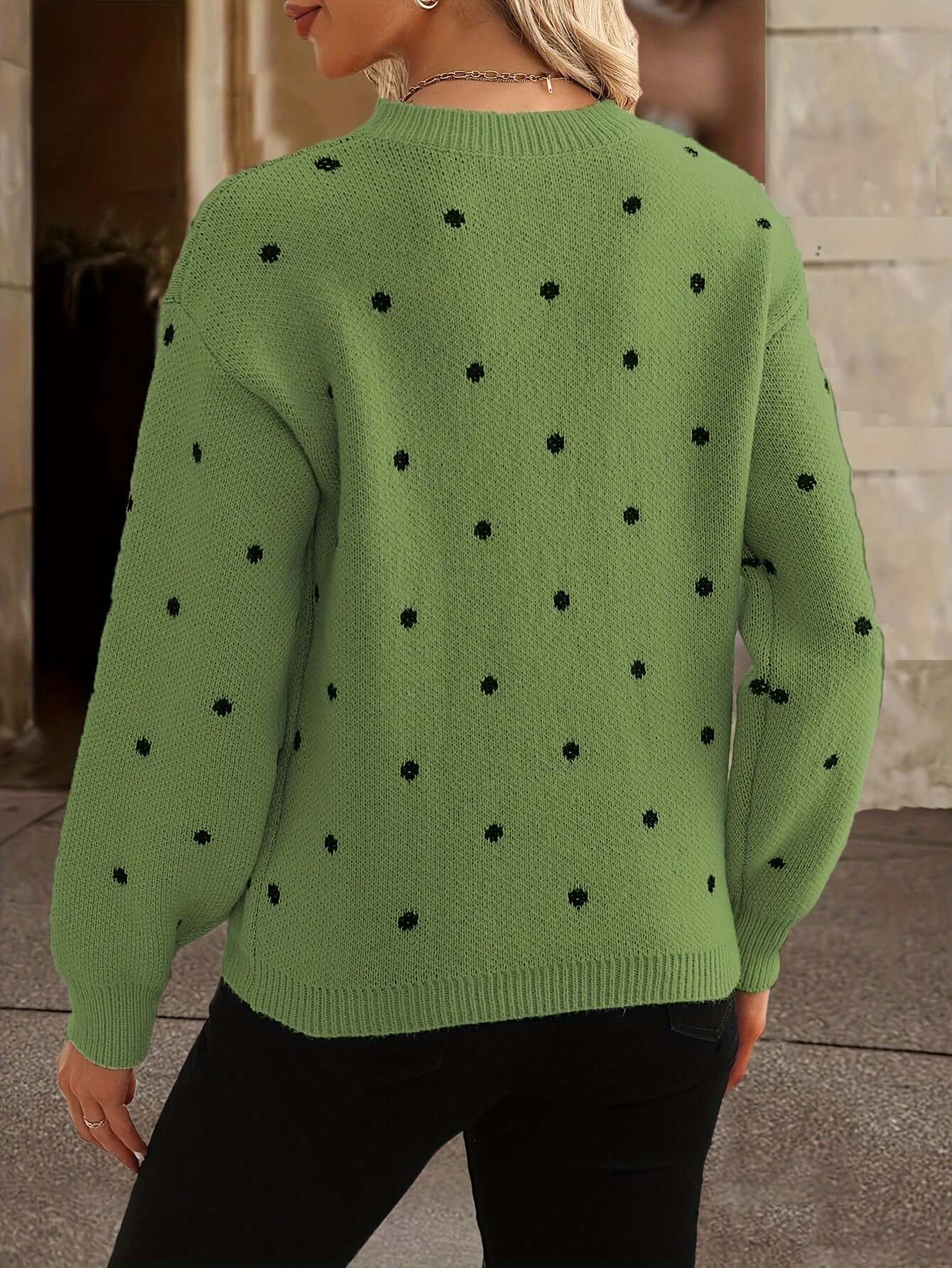 Ladies Classic Spotted Knit Sweater