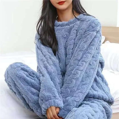 Cozy Women's Fleece Pajama Set - Plush Sleepwear