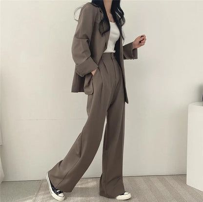 Ladies' Suit Jacket and Trousers Outfit