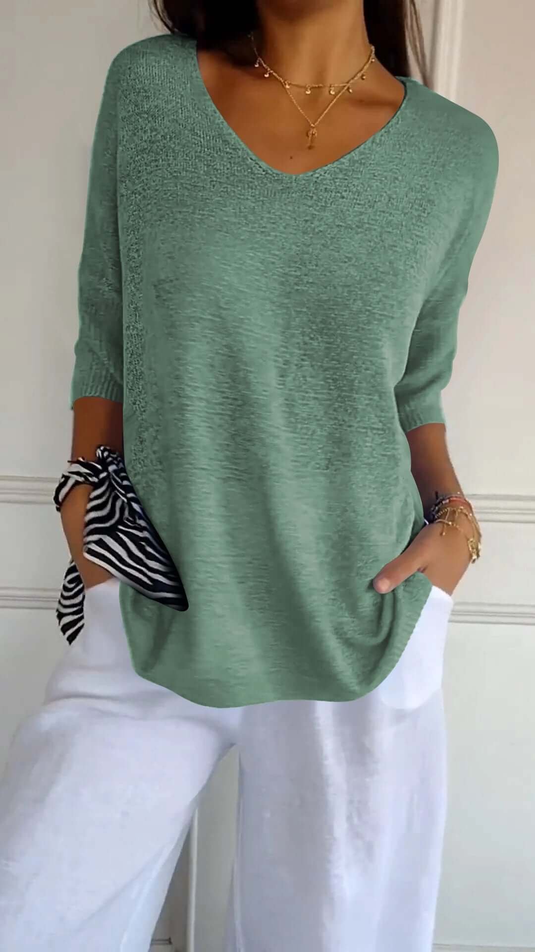 Relaxed Fit Women's V Neck Sweater Top