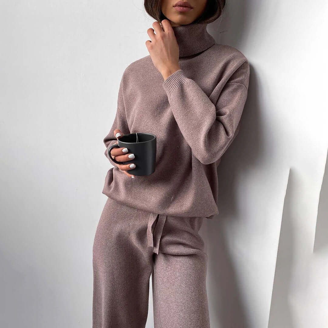 Comfy Knit Women's Sweater Outfit - Luxivelle