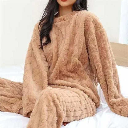 Cozy Women's Fleece Pajama Set - Plush Sleepwear