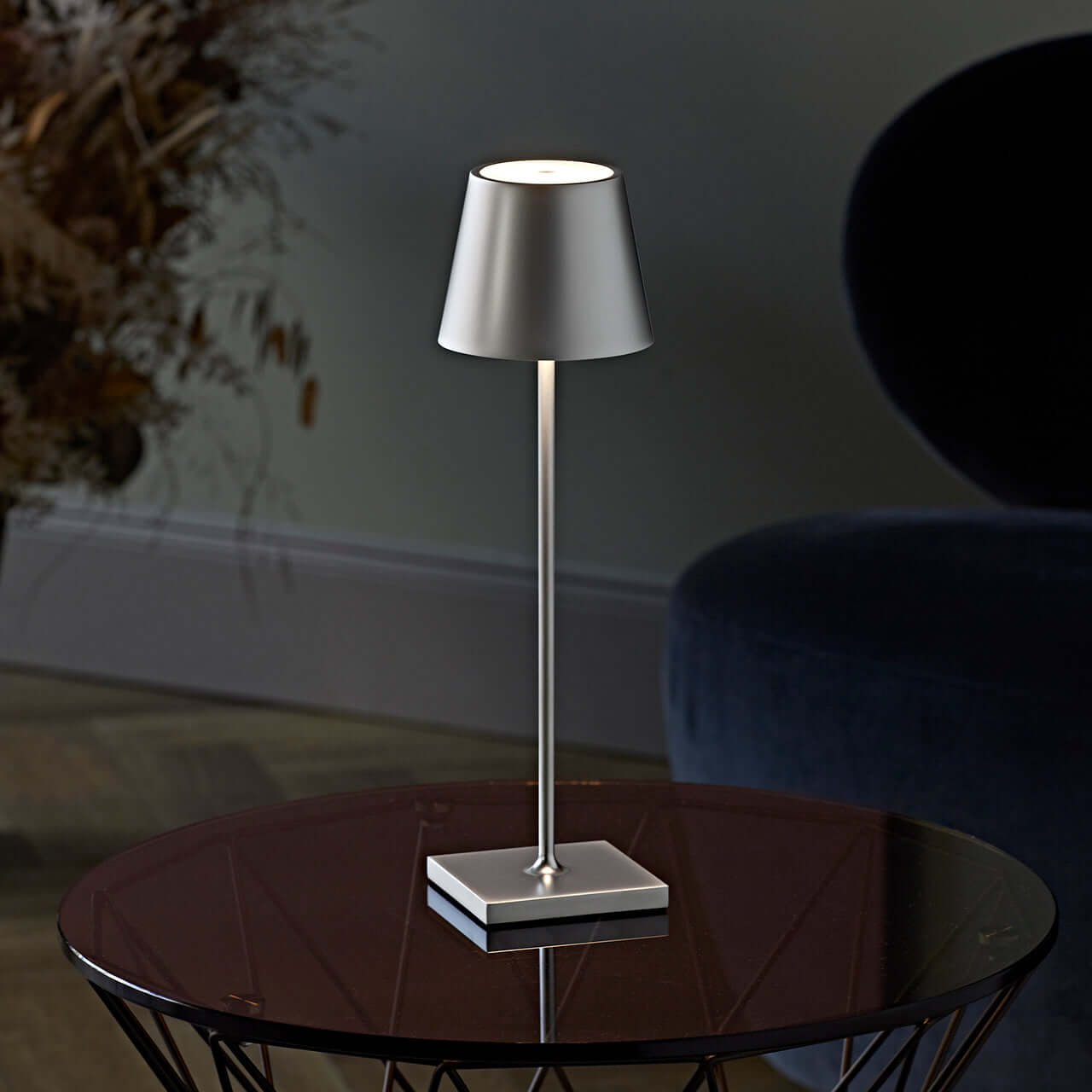 Adjustable USB Table Light 38cm - Portable Charger
