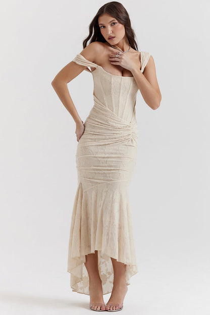 Chic Strapless Fitted Party Dress