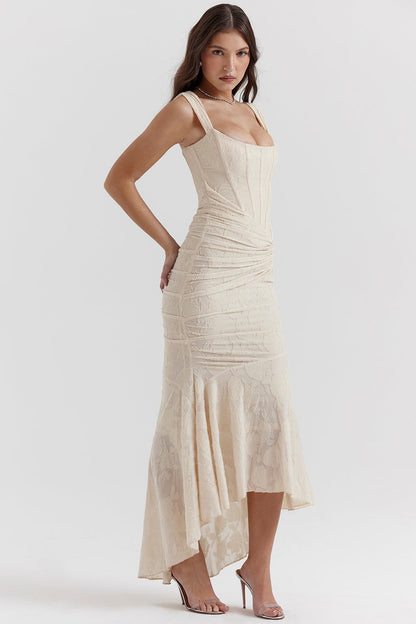 Chic Strapless Fitted Party Dress