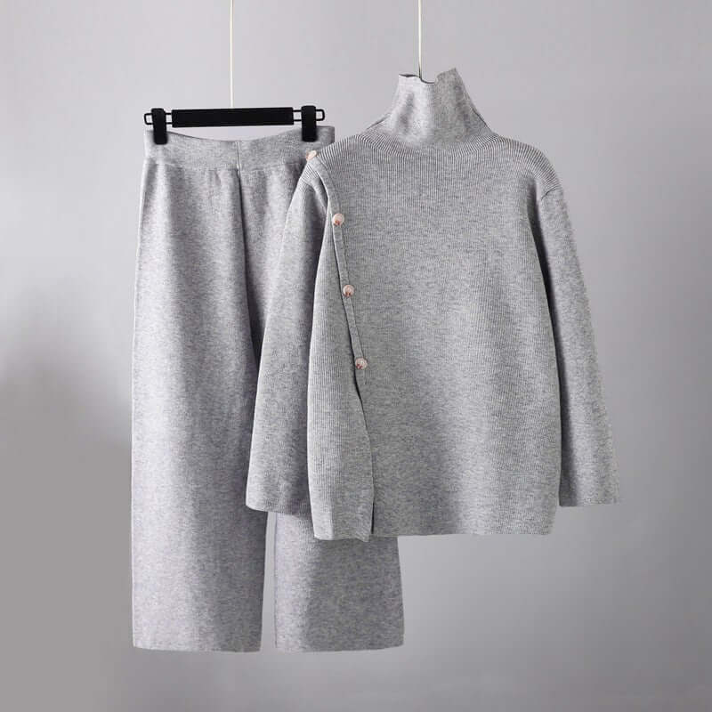 Cozy Women's Cable Knit Top Set