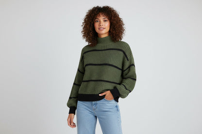 Classic Horizontal Neck Sweater - Luxivelle