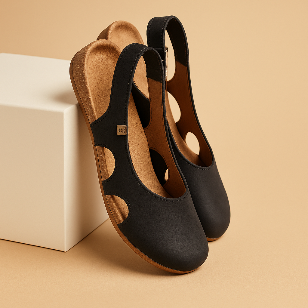 Cozy Women's Strappy Sandals - Luxivelle