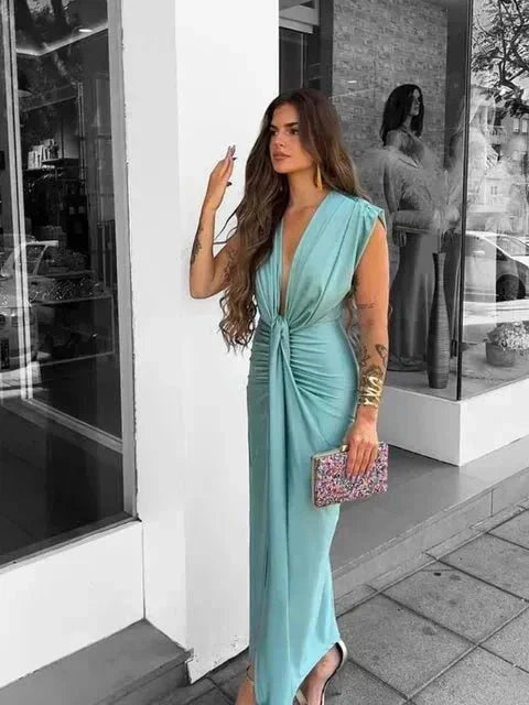 Chic Flowy Maxi Dress