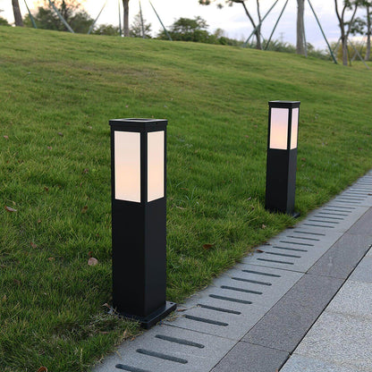 Durable Garden Post Light - Weatherproof Outdoor Lamp