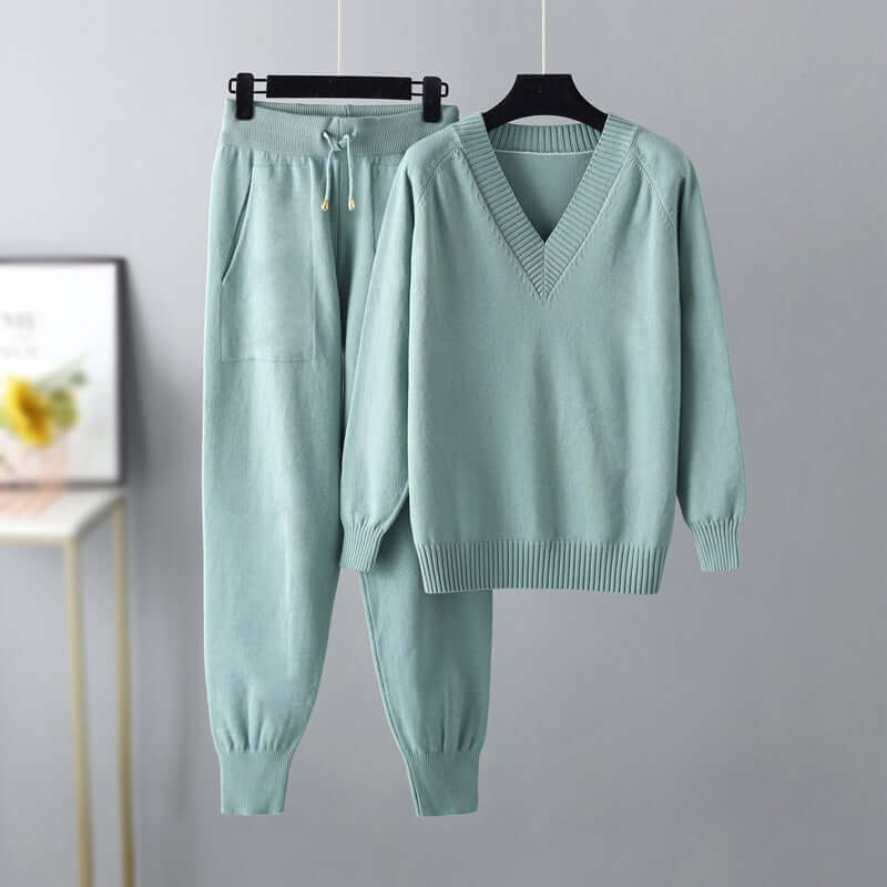Comfortable Womens Loungewear Set - Luxivelle