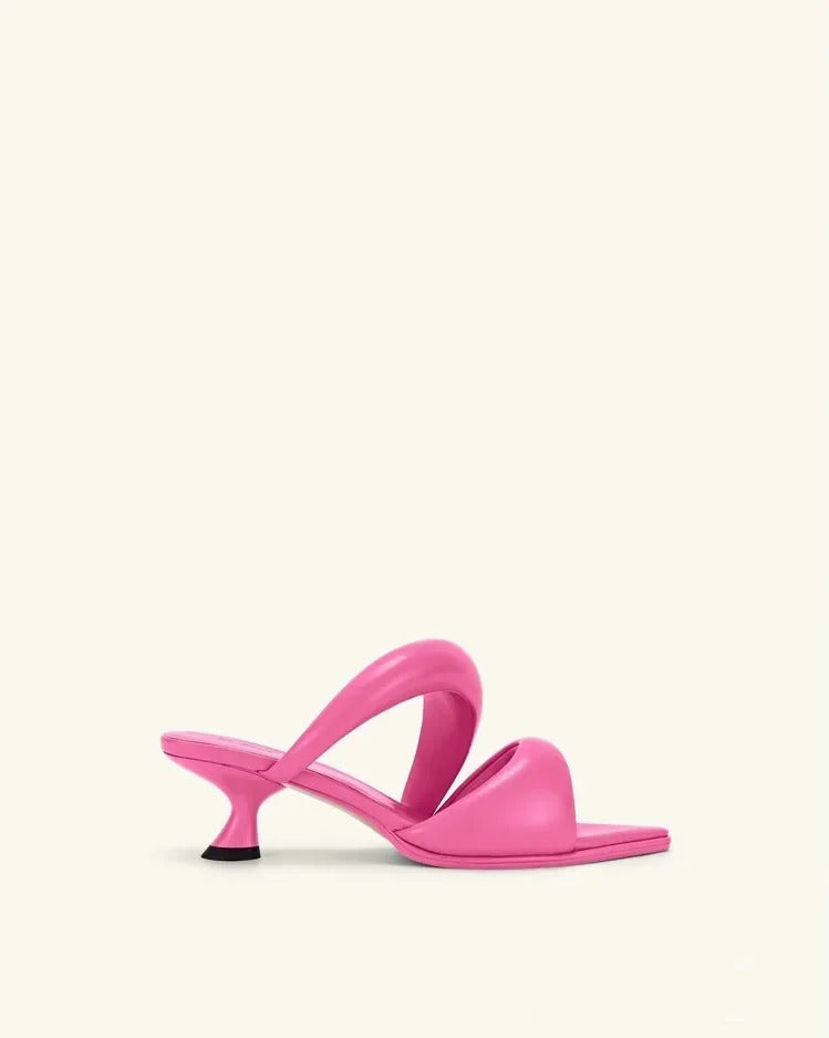 Chic Warm Weather Flip Flops for Ladies