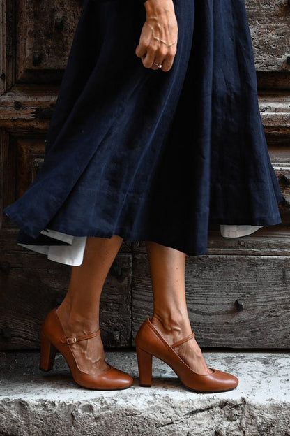 Comfortable Everyday Flat Sandals with Low Heel