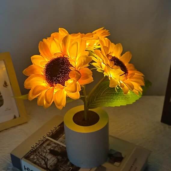 Bright Floral Desk Light