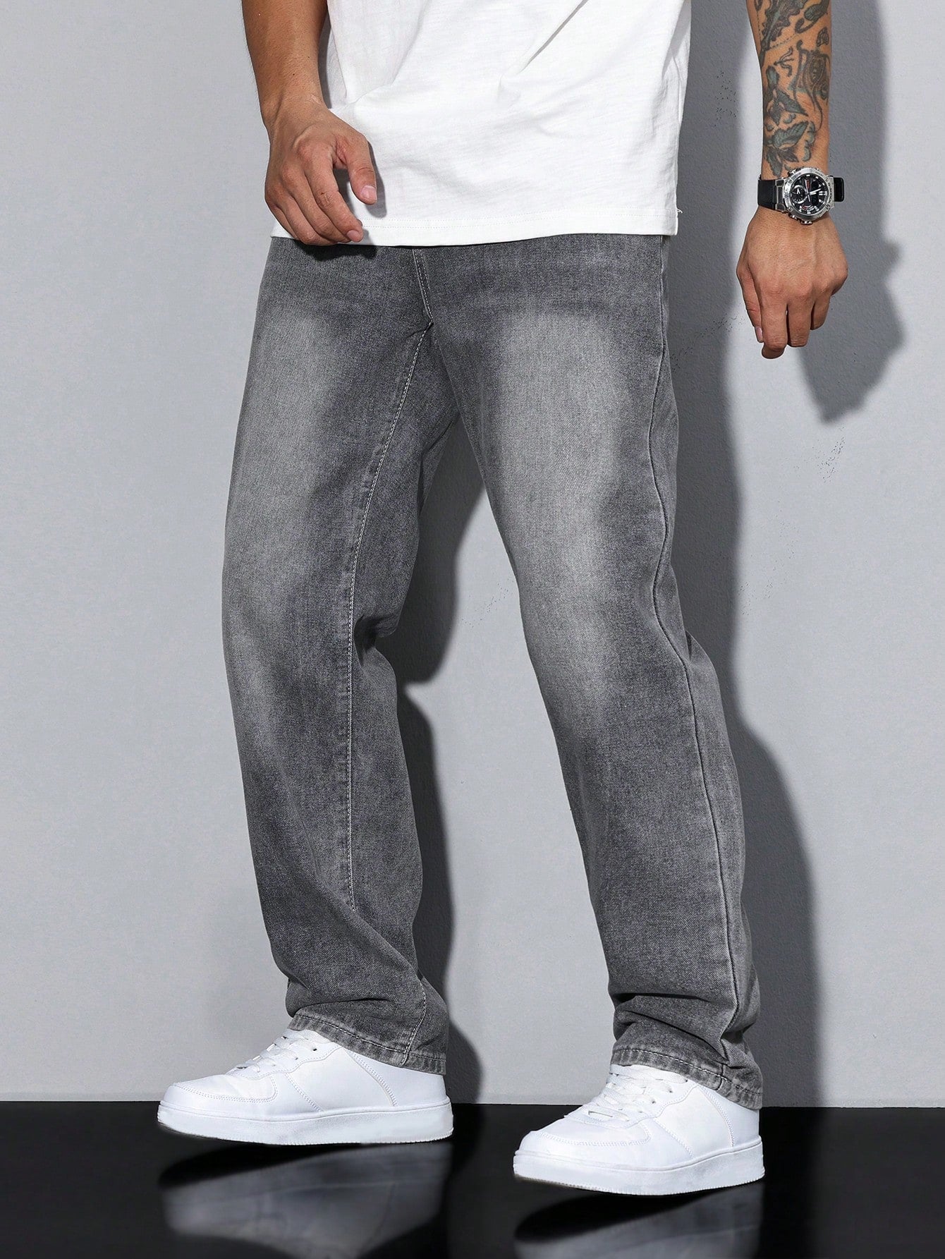 Relaxed Fit Men's Blue Jeans