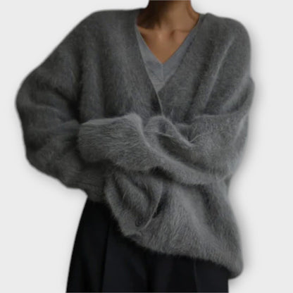 Delia Louisa - Chic Knit Sweater
