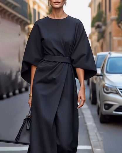 Lia | Chic Midi Dress with Bell Sleeves