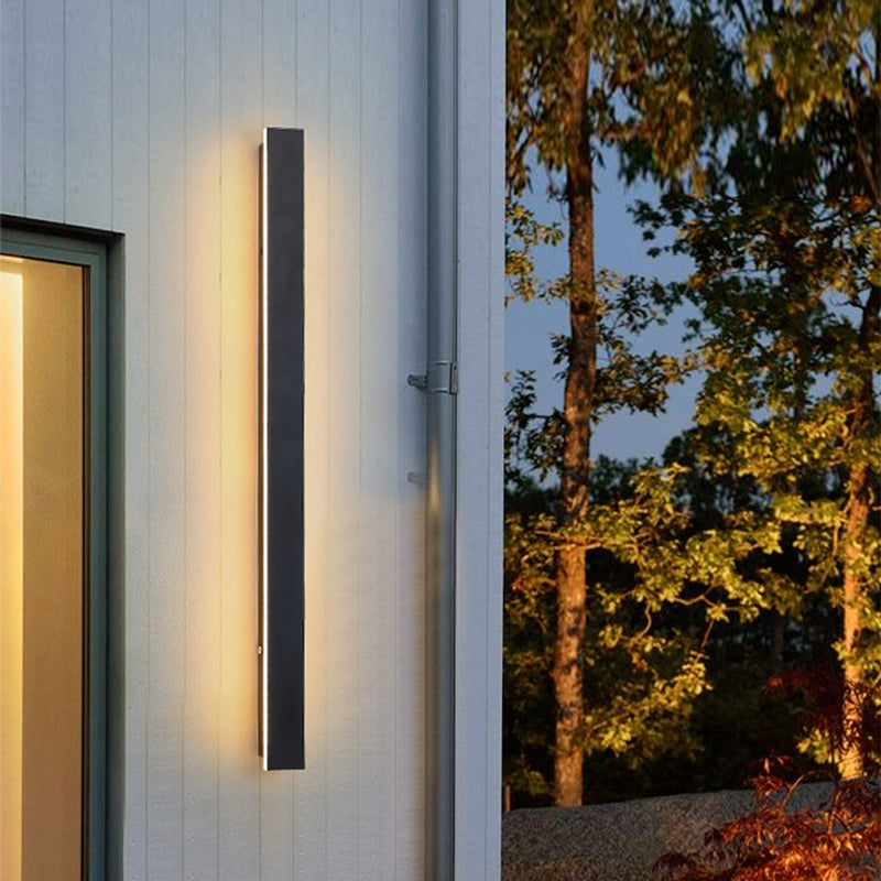 Weatherproof Outdoor LED Wall Lamp – Slim Modern Style