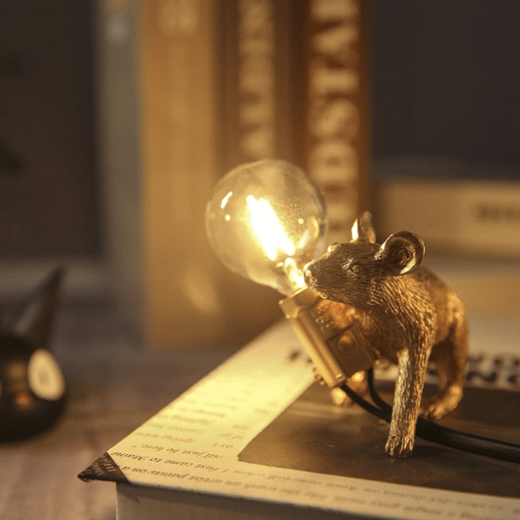 Fun Cartoon Mouse Desk Lamp