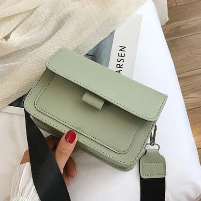 Small Chic Crossbody Purse